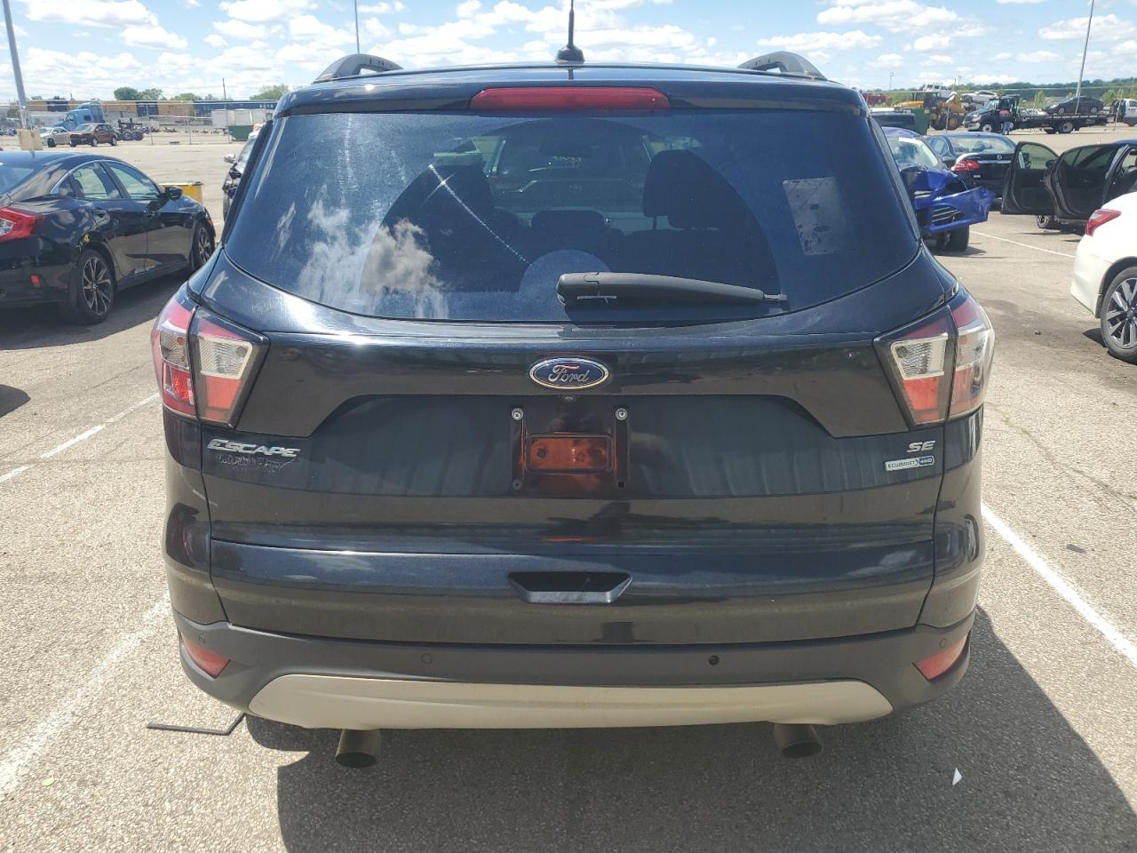 2017 Ford Escape Se vin: 1FMCU9GD4HUE82356