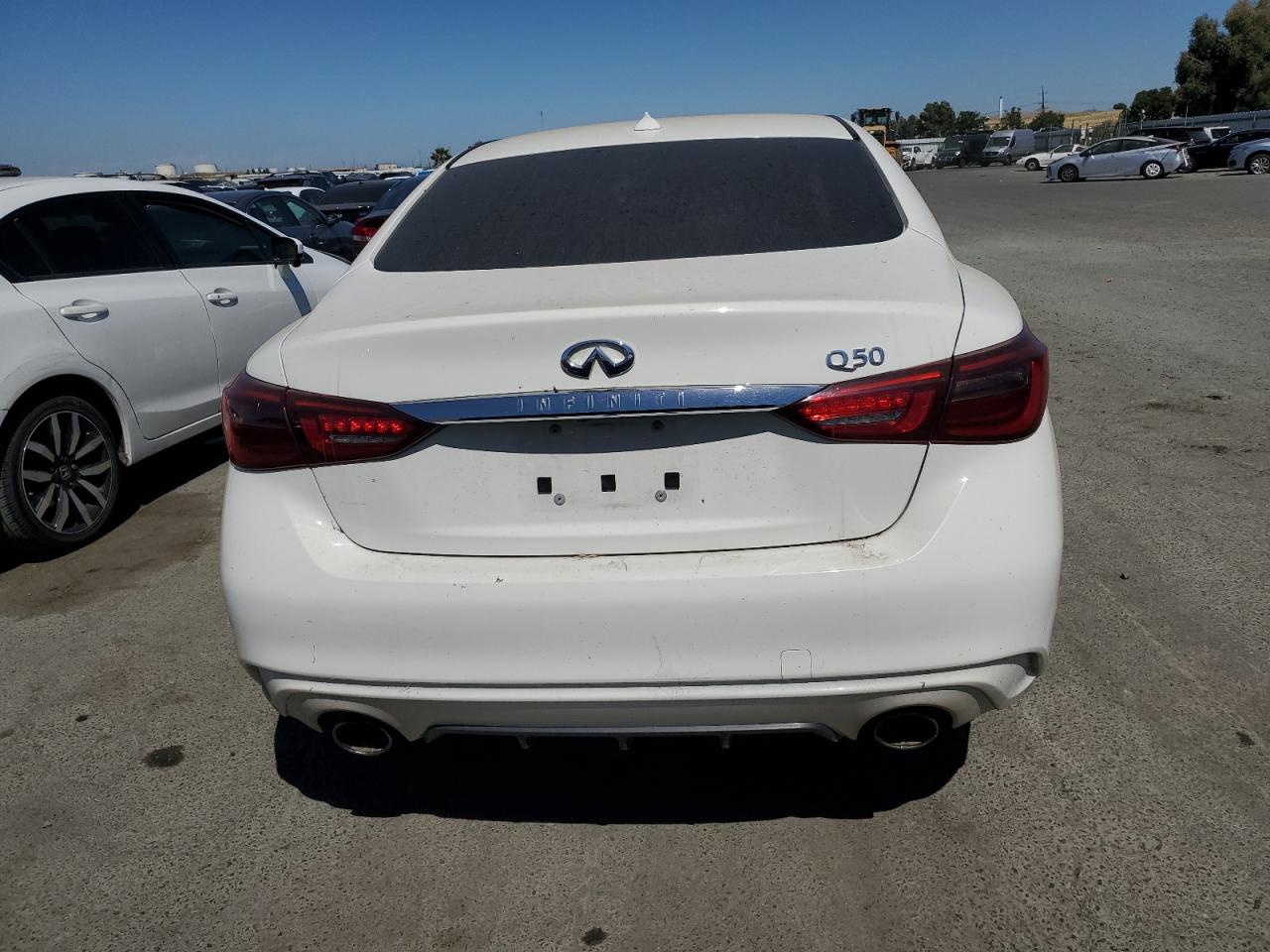 JN1EV7AP5JM363399 2018 Infiniti Q50 Luxe