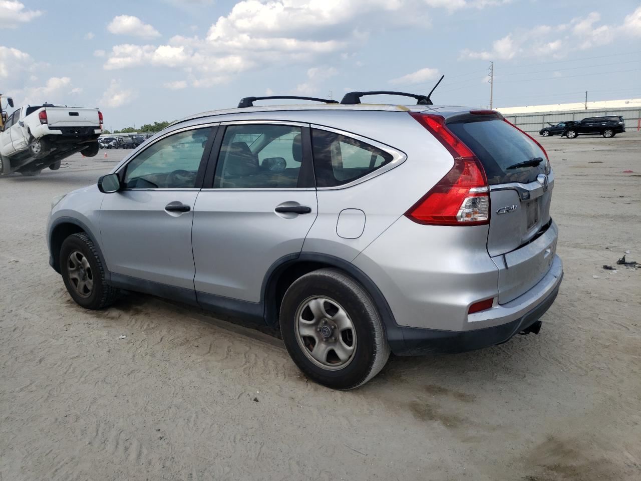 2HKRM3H37FH557818 2015 Honda Cr-V Lx