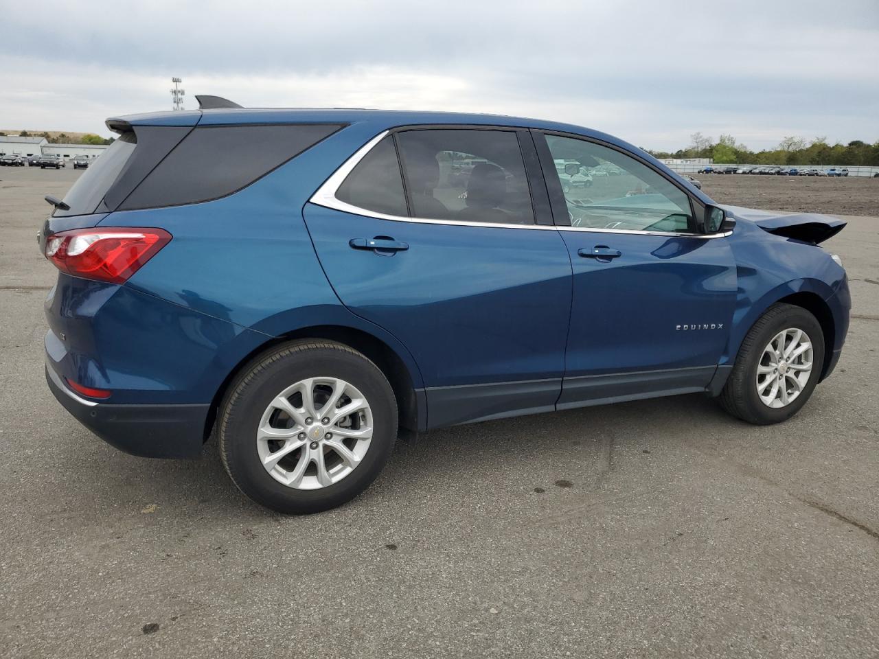 2GNAXKEV5K6251050 2019 Chevrolet Equinox Lt