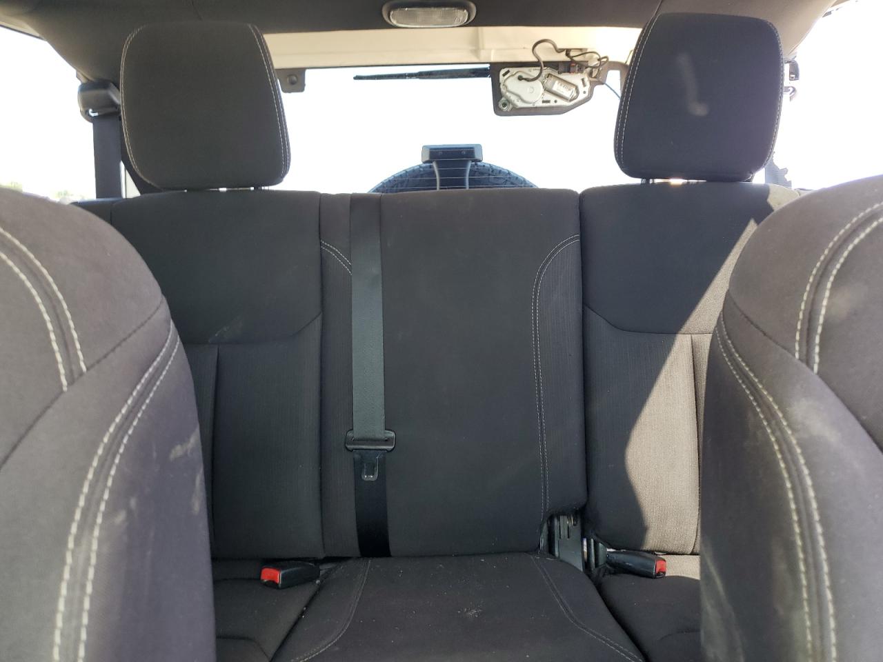 1C4HJWEG3DL696706 2013 Jeep Wrangler Unlimited Sahara