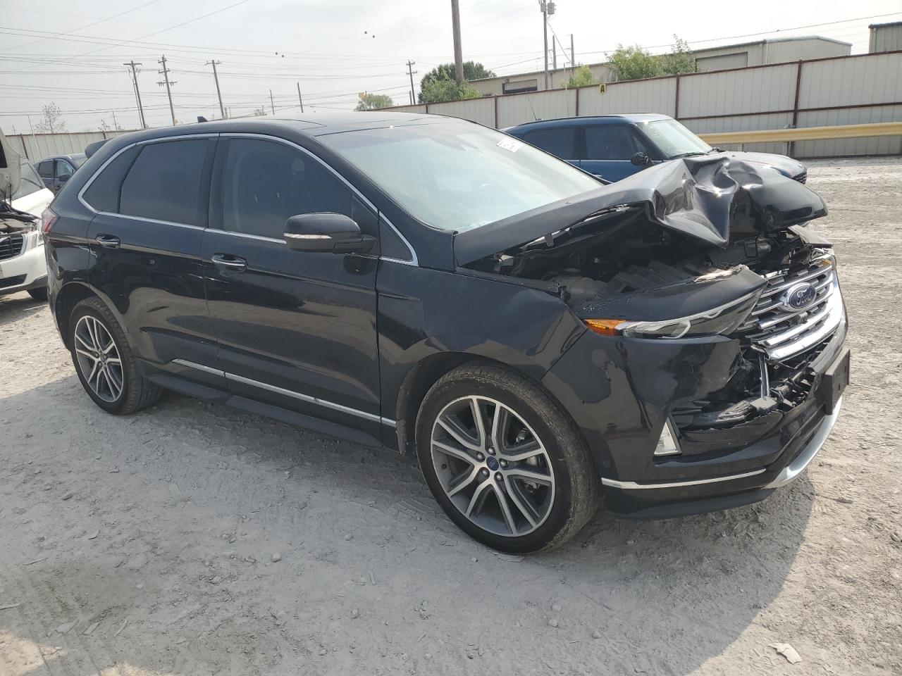 2FMPK3K93KBC19523 2019 Ford Edge Titanium