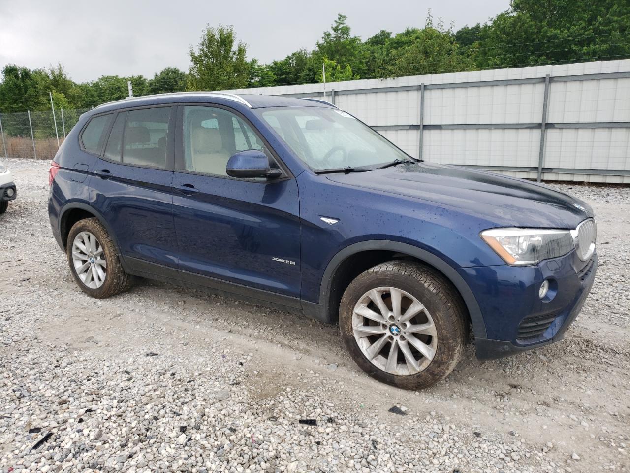 2017 BMW X3 xDrive28I vin: 5UXWX9C58H0T04642