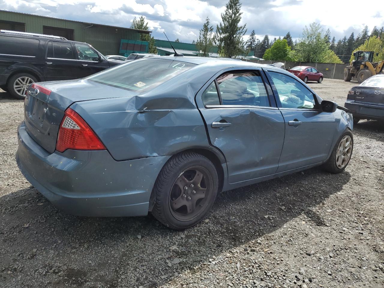 3FAHP0HA1BR287045 2011 Ford Fusion Se