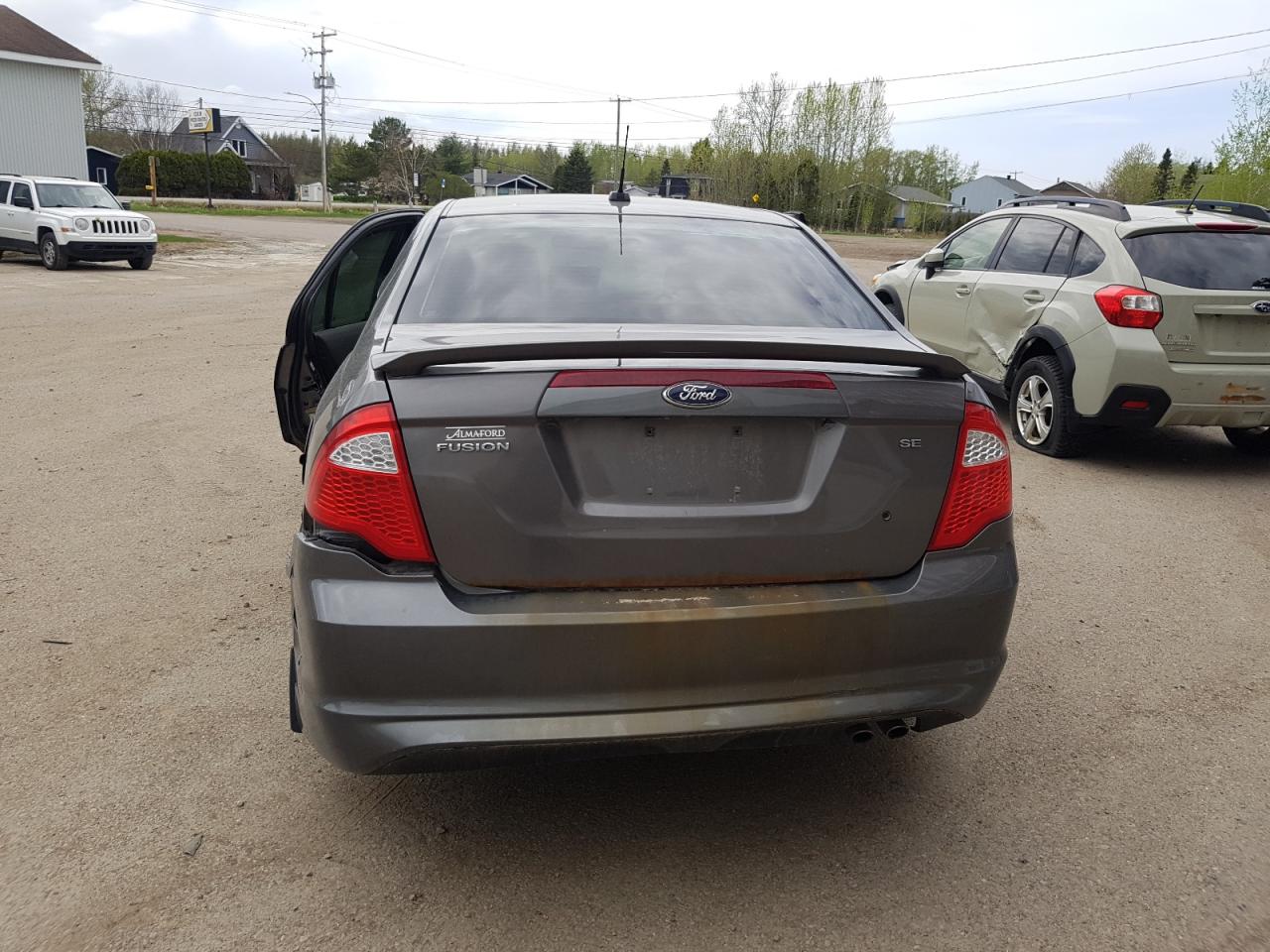 3FAHP0HA7CR403365 2012 Ford Fusion Se