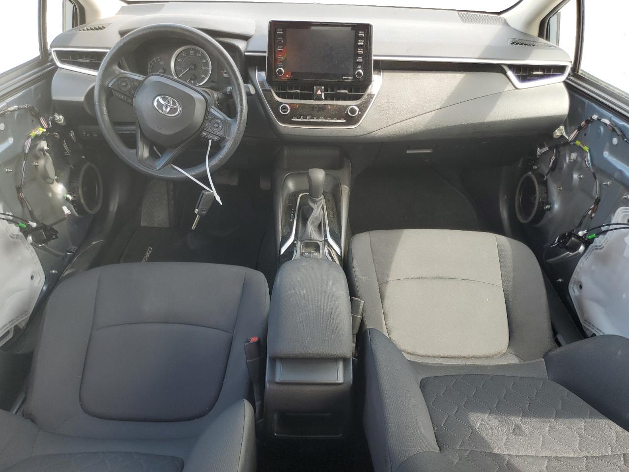 2021 Toyota Corolla Le vin: 5YFEPMAE7MP226048