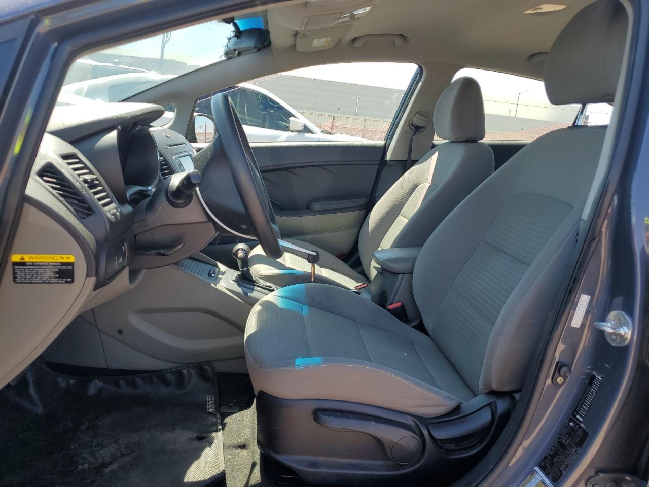 KNAFX4A62G5549094 2016 Kia Forte Lx