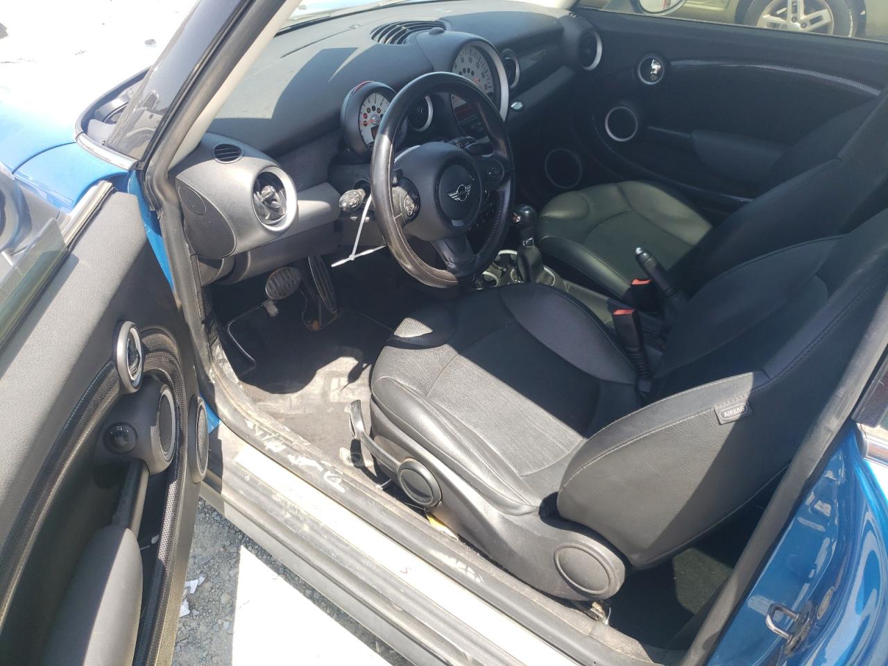 WMWZG3C58BTY36892 2011 Mini Cooper S Clubman