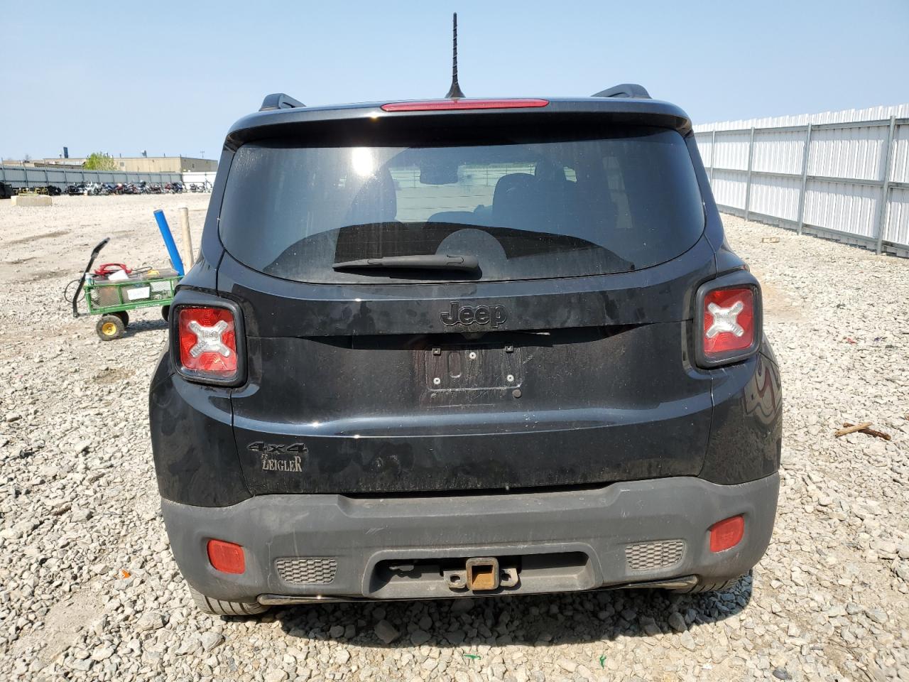 ZACCJBBT1GPE11747 2016 Jeep Renegade Latitude