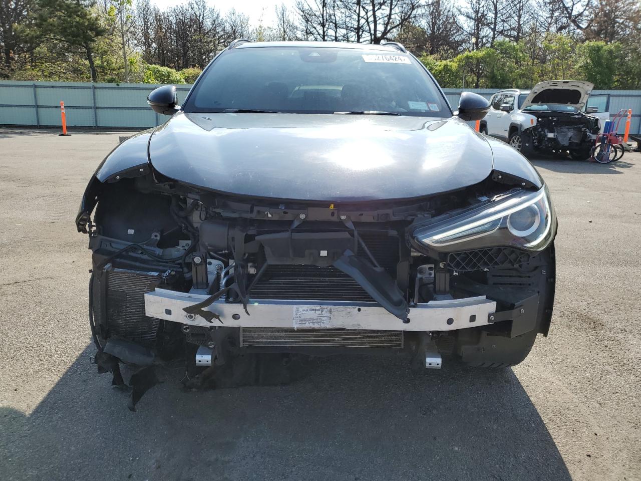 ZASFAKNN5J7C22038 2018 Alfa Romeo Stelvio Ti Sport