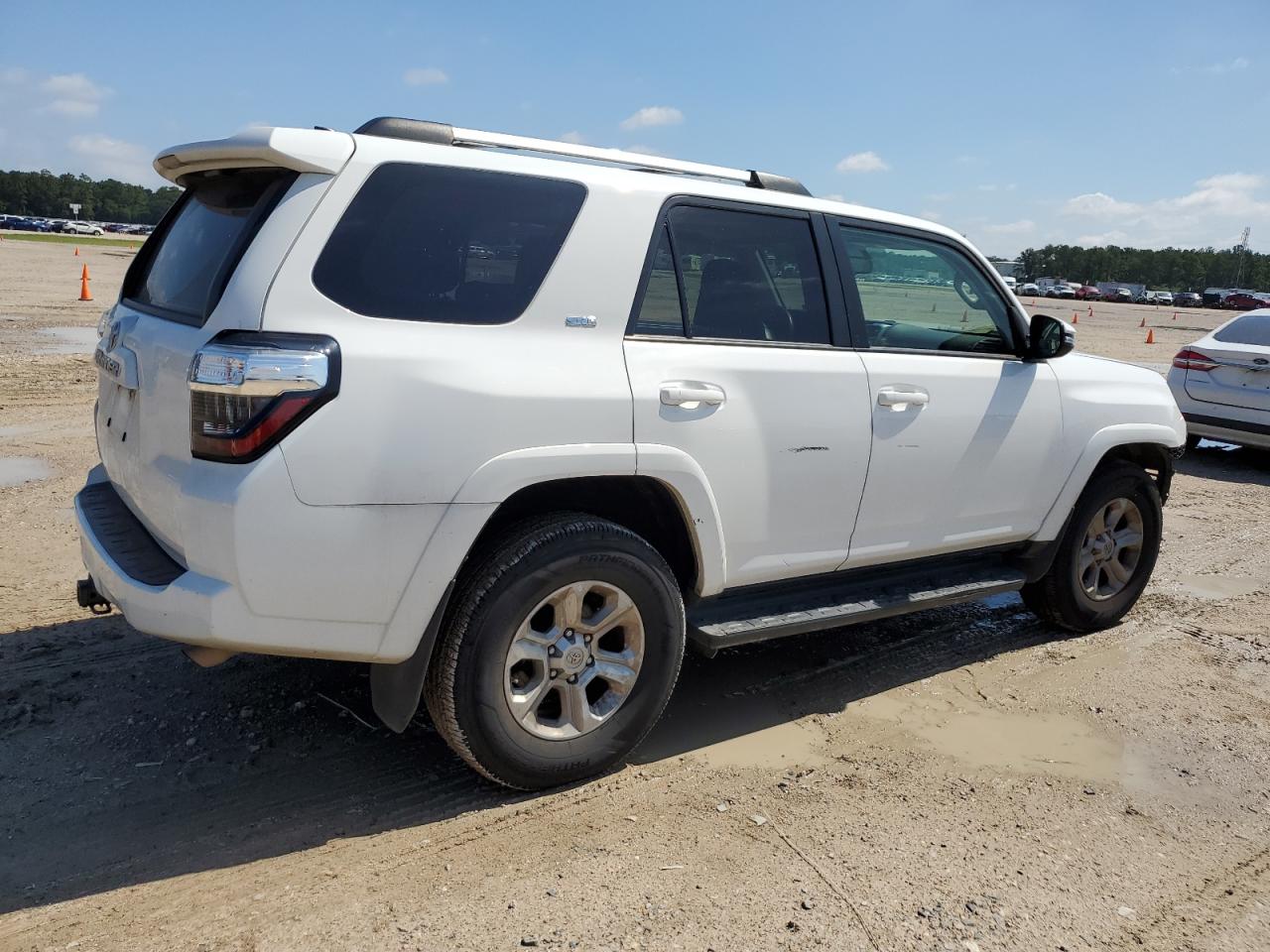 JTEZU5JR4K5199853 2019 Toyota 4Runner Sr5