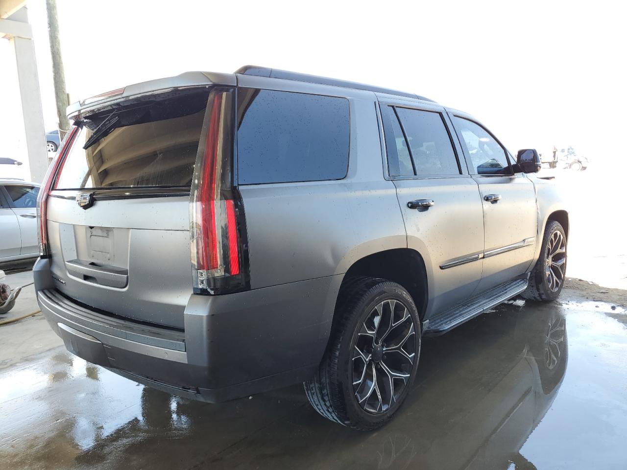 1GYS3BKJ9GR274749 2016 Cadillac Escalade Luxury