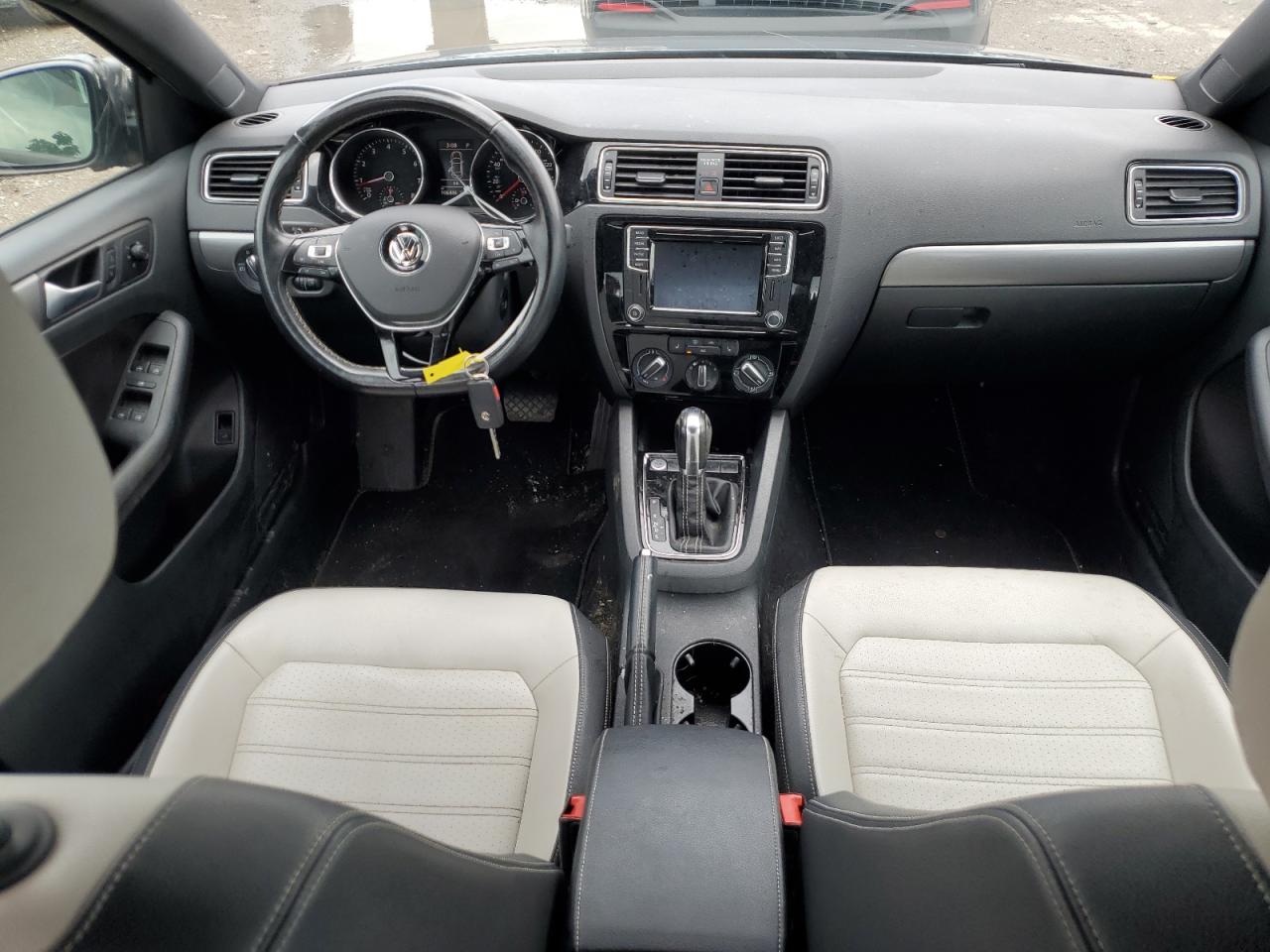 3VWD17AJ7HM313504 2017 Volkswagen Jetta Sport