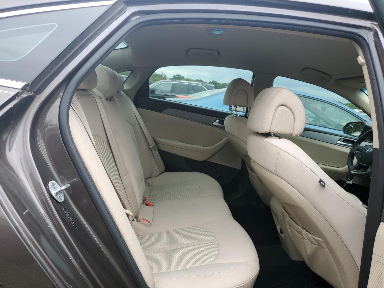 5NPE24AF5FH145427 2015 Hyundai Sonata Se