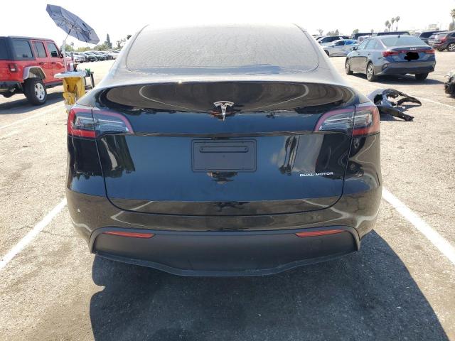 2024 Tesla Model Y VIN: 7SAYGDEE1RA228890 Lot: 54538564