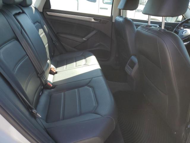 2017 Volkswagen Passat R-Line VIN: 1VWDT7A38HC060884 Lot: 54061554