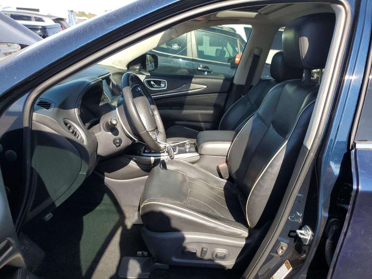 5N1DL0MM5KC505244 2019 Infiniti Qx60 Luxe