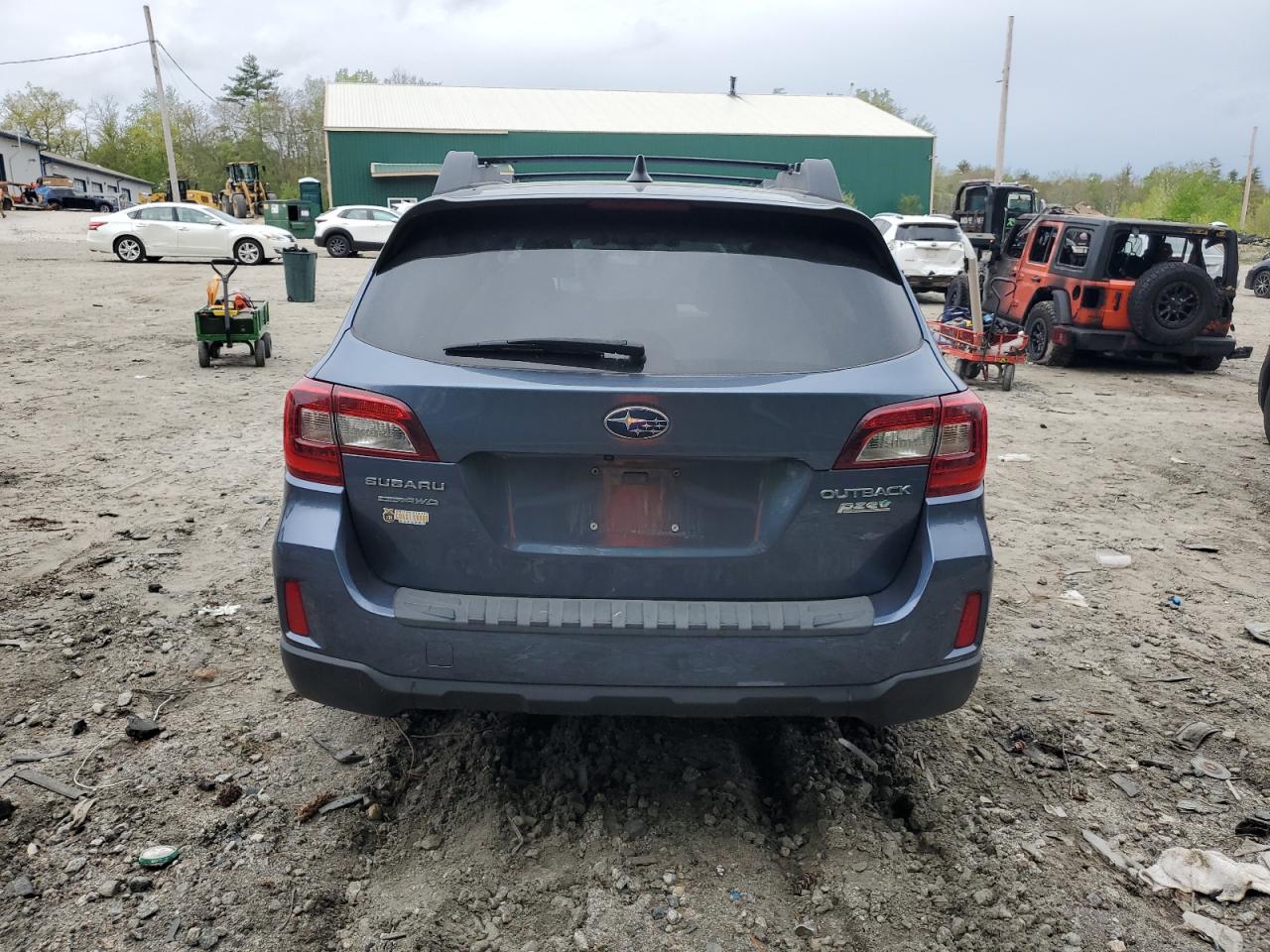 4S4BSAFCXH3330695 2017 Subaru Outback 2.5I Premium