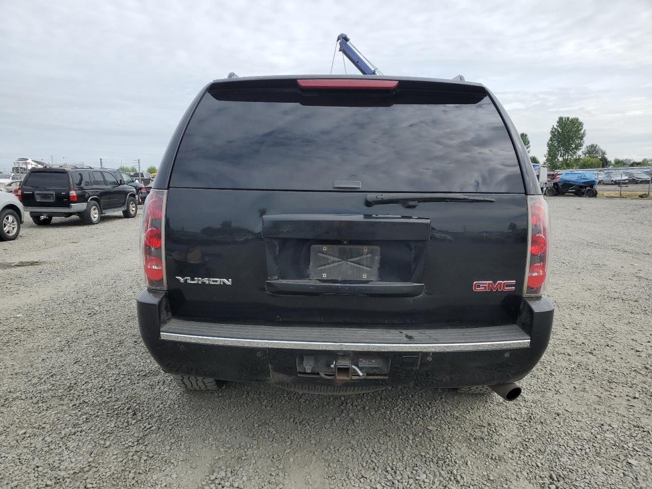 1GKFK63897J321228 2007 GMC Yukon Denali