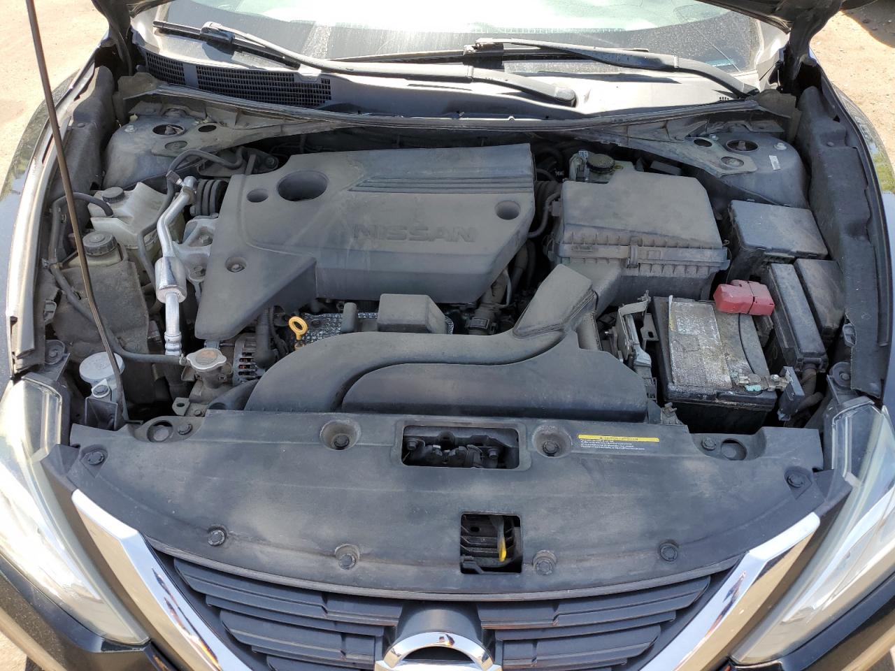 1N4AL3AP0GN337439 2016 Nissan Altima 2.5