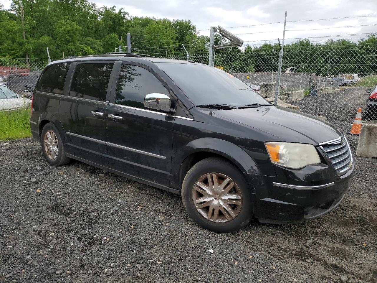 2A4RR7DX4AR448904 2010 Chrysler Town & Country Limited