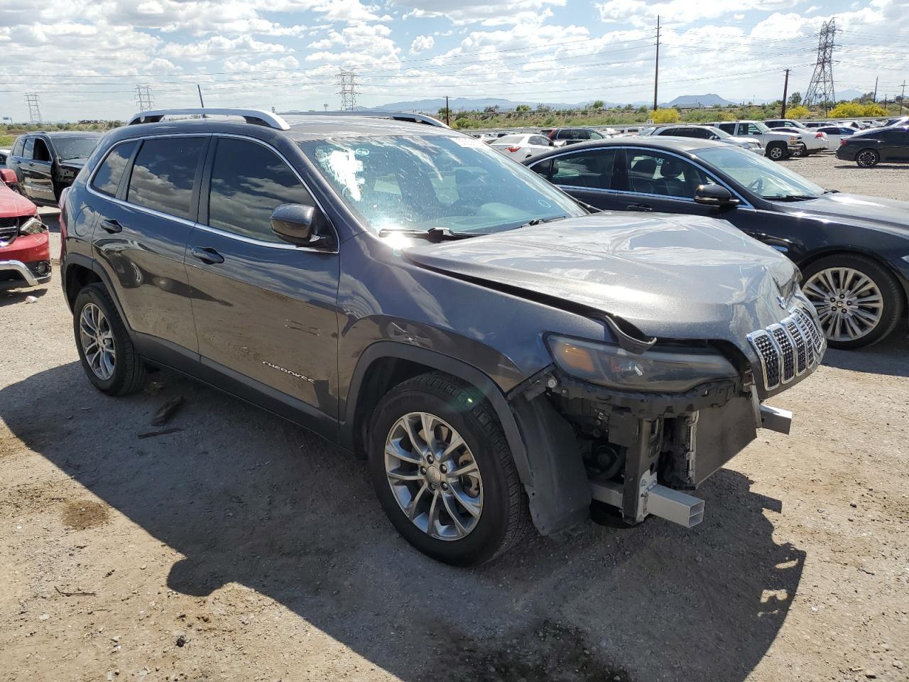 1C4PJLLB3KD262116 2019 Jeep Cherokee Latitude Plus