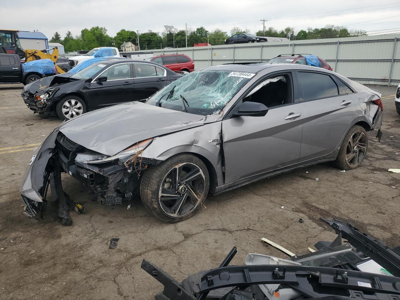  Salvage Hyundai ELANTRA