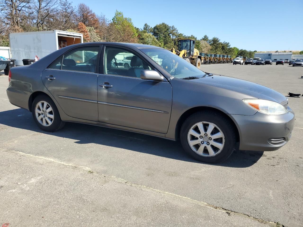 JTDBF30K220022921 2002 Toyota Camry Le