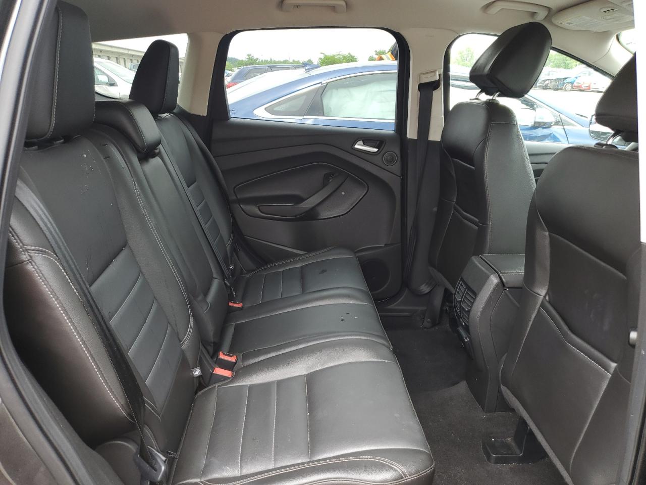 1FMCU0J9XFUB11957 2015 Ford Escape Titanium