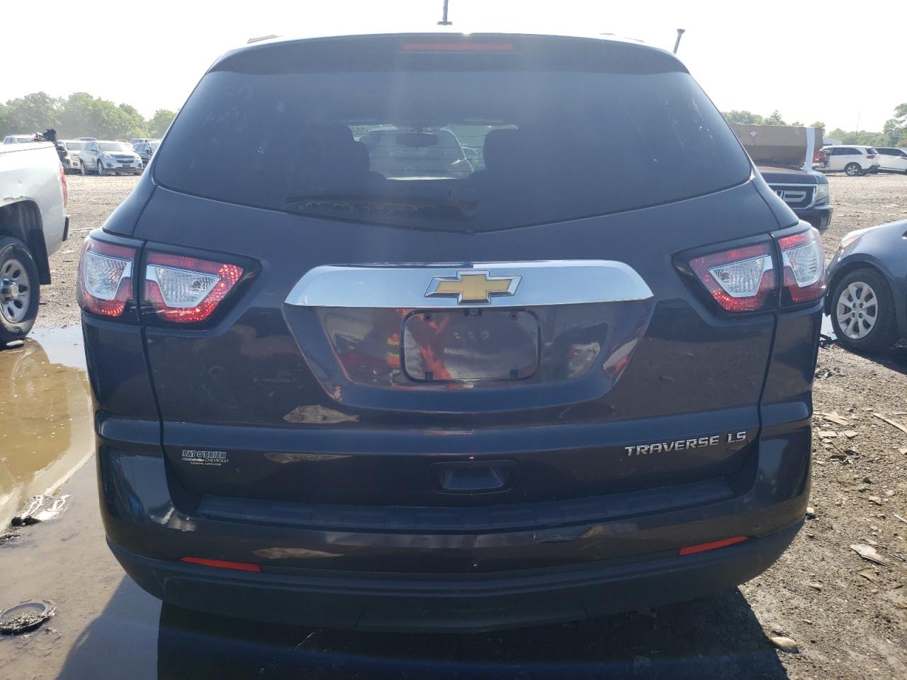 2014 Chevrolet Traverse Ls vin: 1GNKRFED4EJ103346