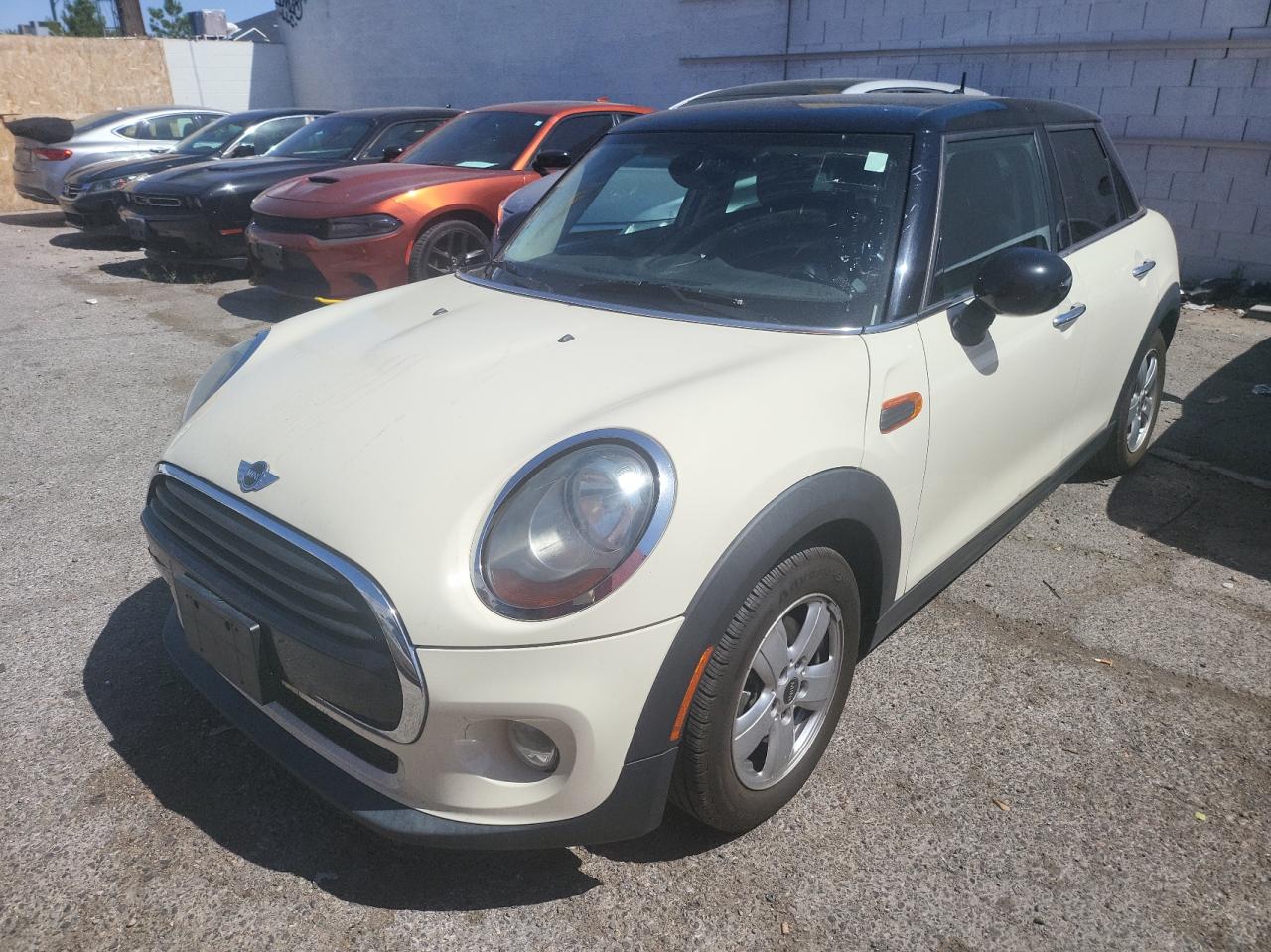 WMWXU1C57G2D12623 2016 Mini Cooper