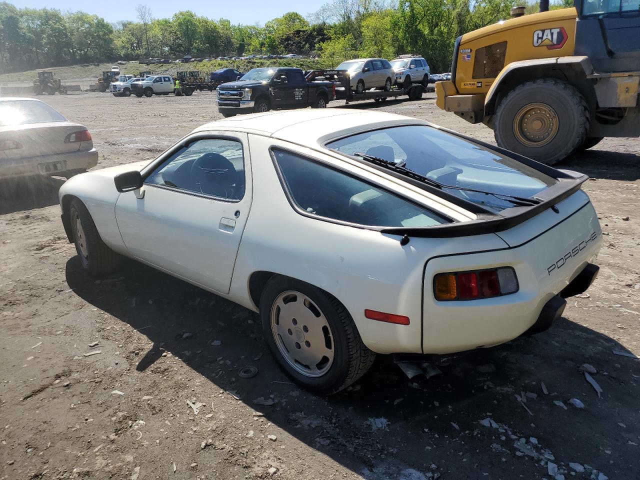 WP0JB092XES860647 1984 Porsche 928 S