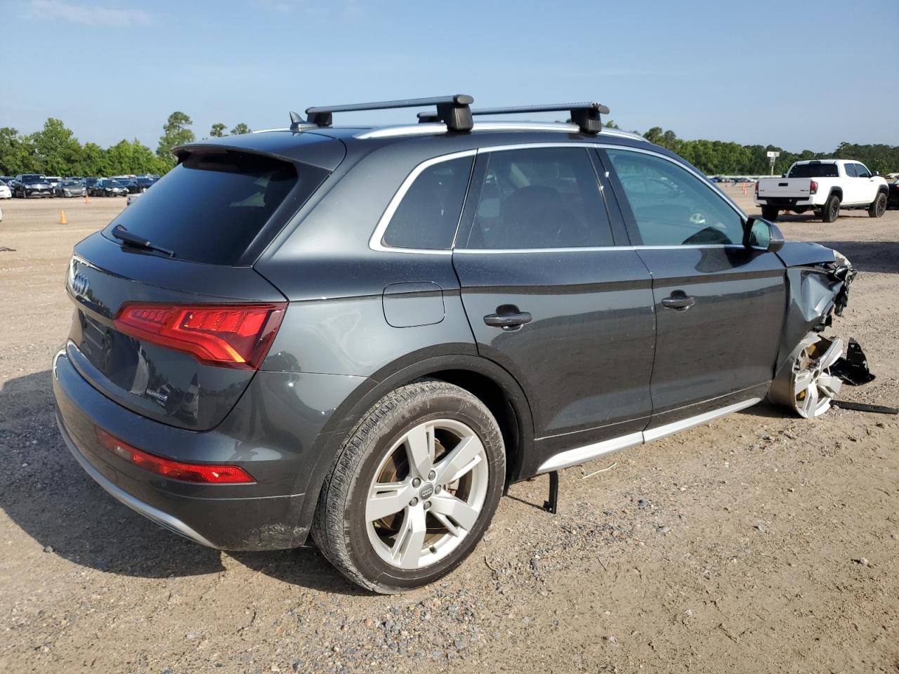 WA1BNAFY3K2106554 2019 Audi Q5 Premium Plus