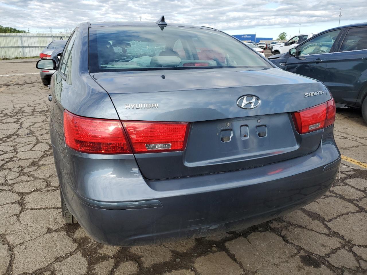 5NPET4AC4AH612266 2010 Hyundai Sonata Gls