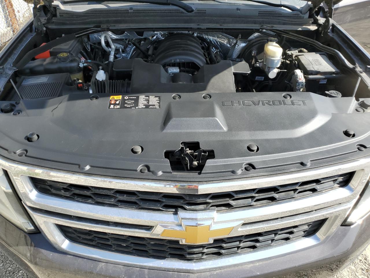 1GNSCJKC3FR572835 2015 Chevrolet Suburban C1500 Lt