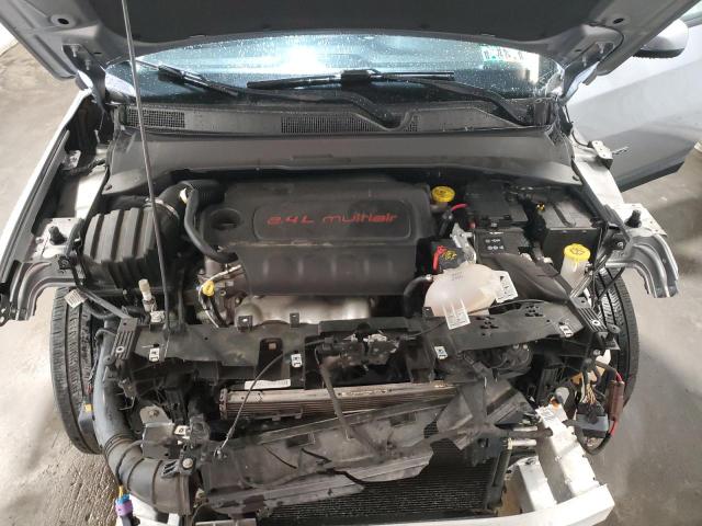 2018 Jeep Compass Latitude VIN: 3C4NJDBB5JT332061 Lot: 55813594