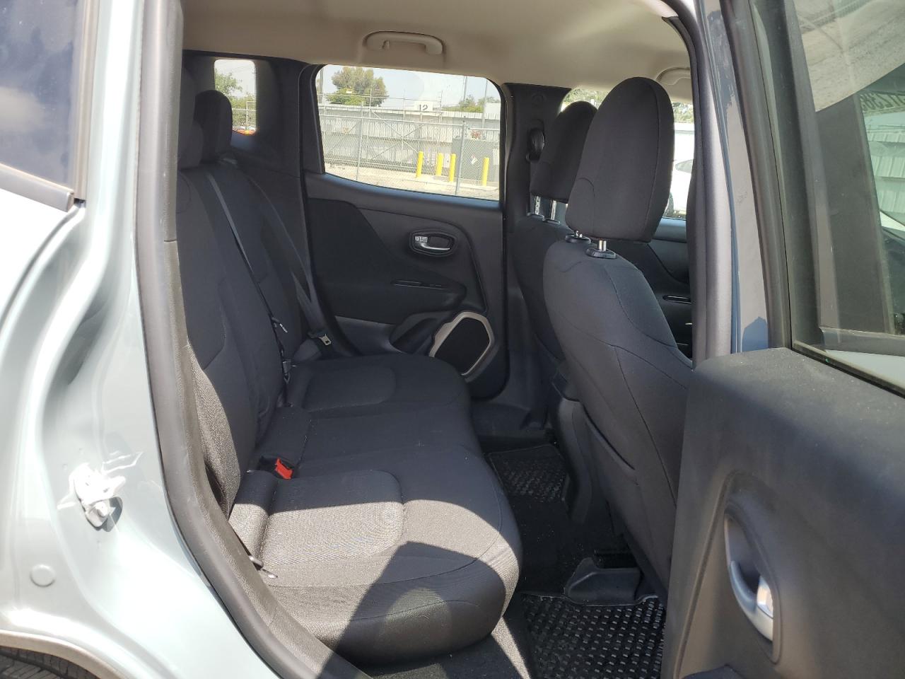 ZACCJABB2HPF57450 2017 Jeep Renegade Latitude