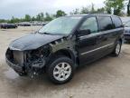 CHRYSLER TOWN & COU photo