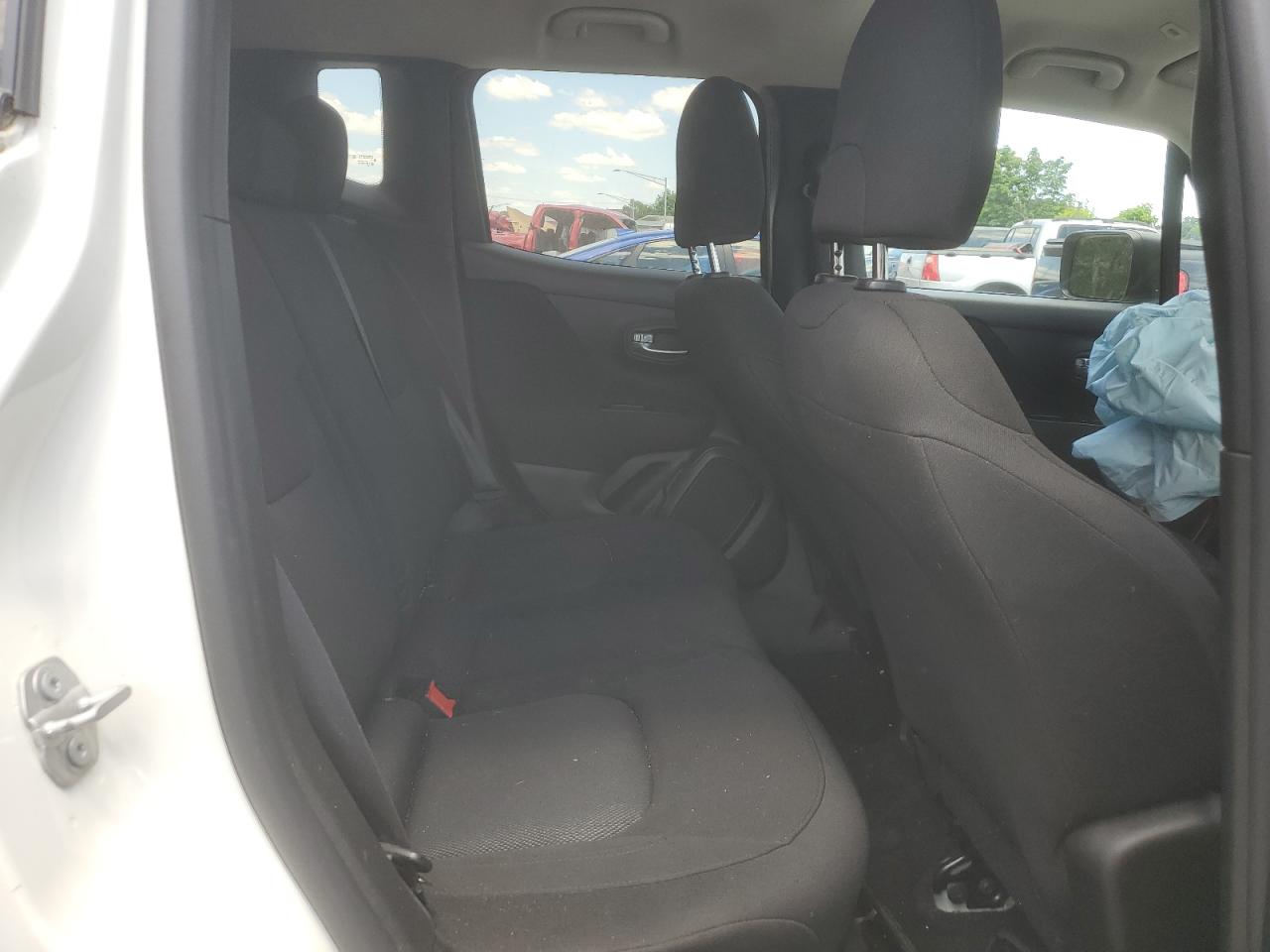 ZACNJBAB4LPL75447 2020 Jeep Renegade Sport