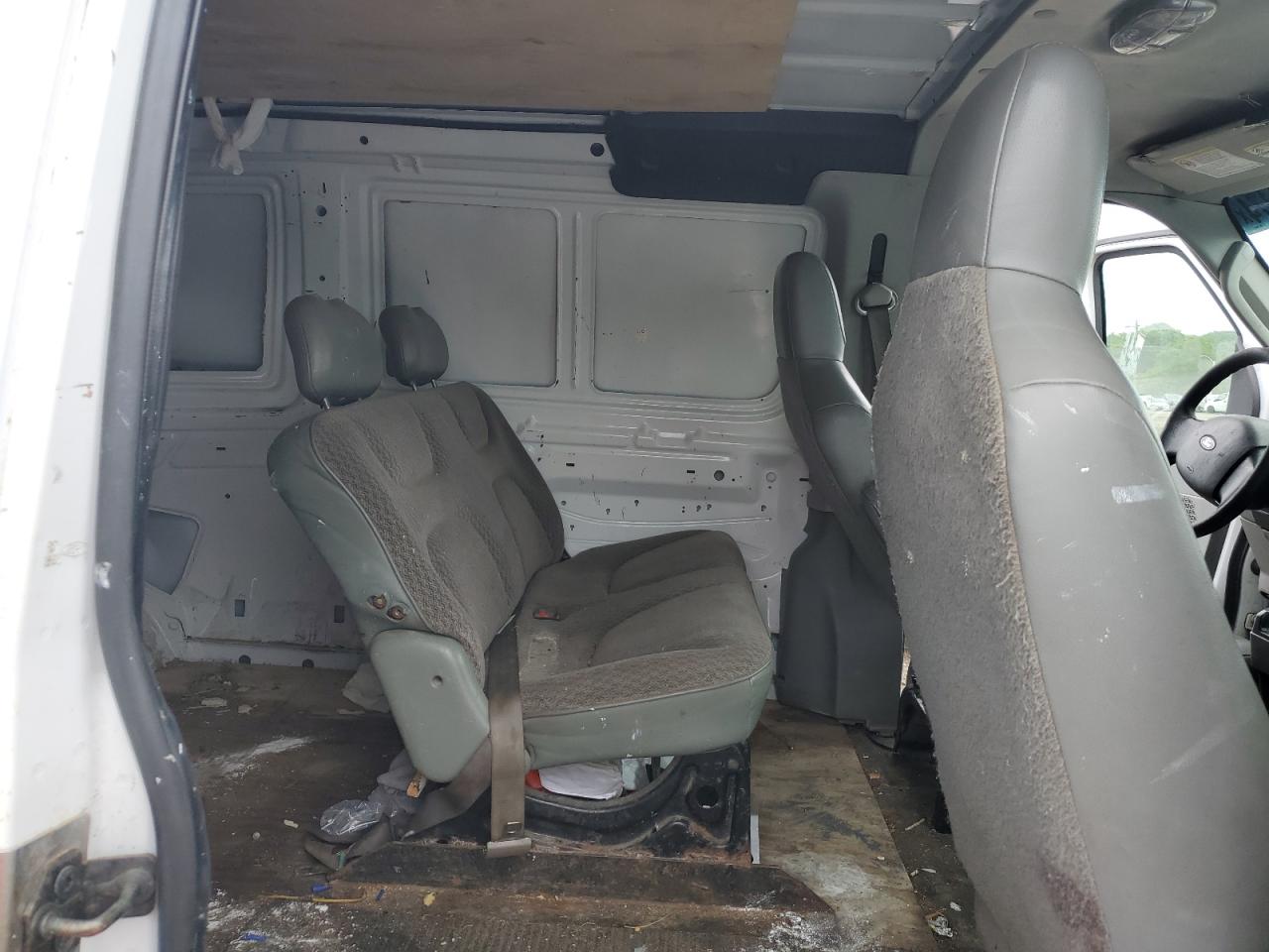 1FTNE2EW0EDA66841 2014 Ford Econoline E250 Van