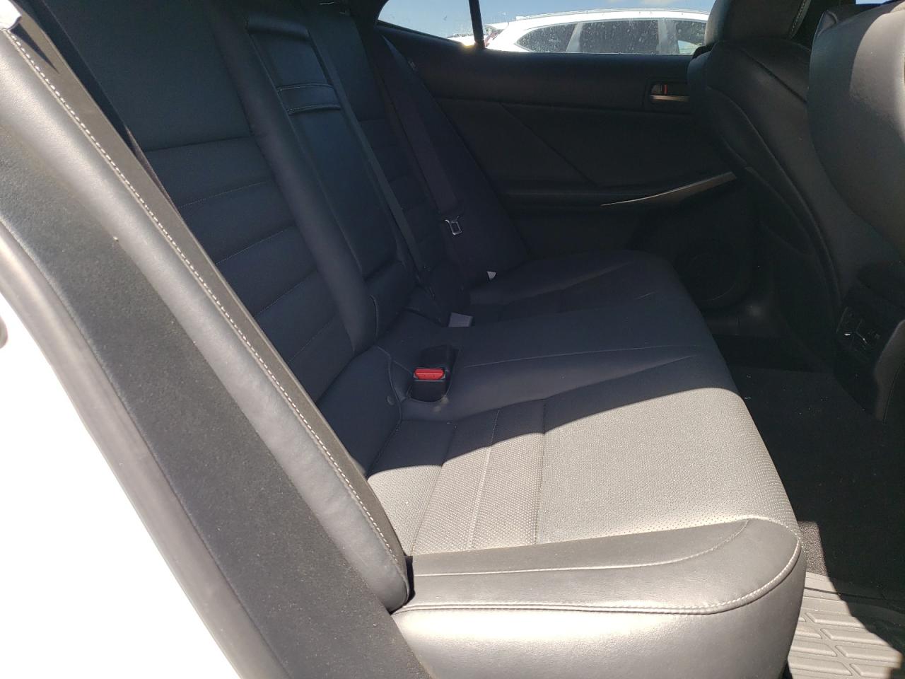 JTHCM1D20H5022225 2017 Lexus Is 300