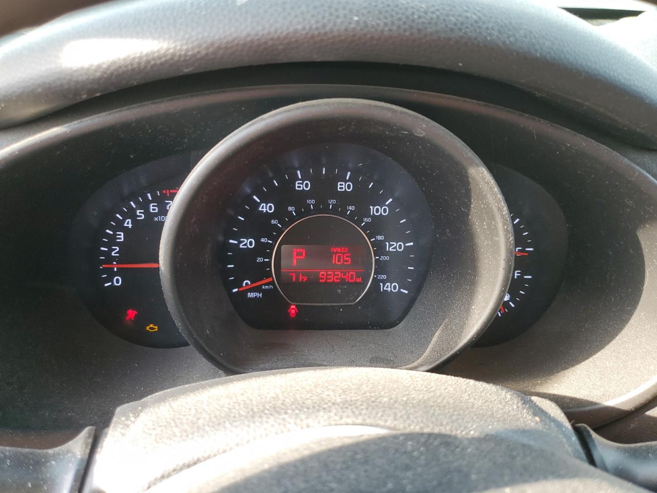 KNDJP3A55G7326860 2016 Kia Soul +