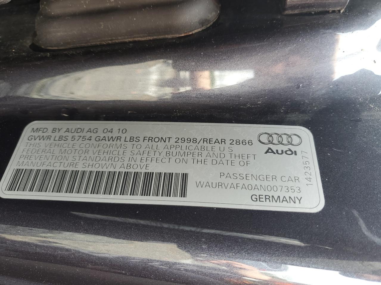 WAURVAFA0AN007353 2010 Audi A8 Quattro