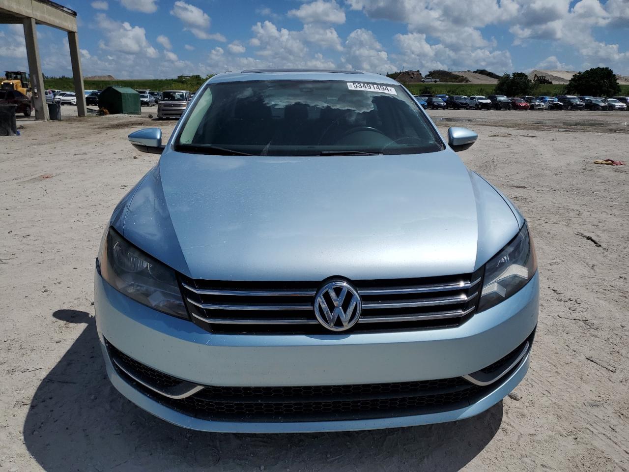 1VWBH7A3XCC050178 2012 Volkswagen Passat Se