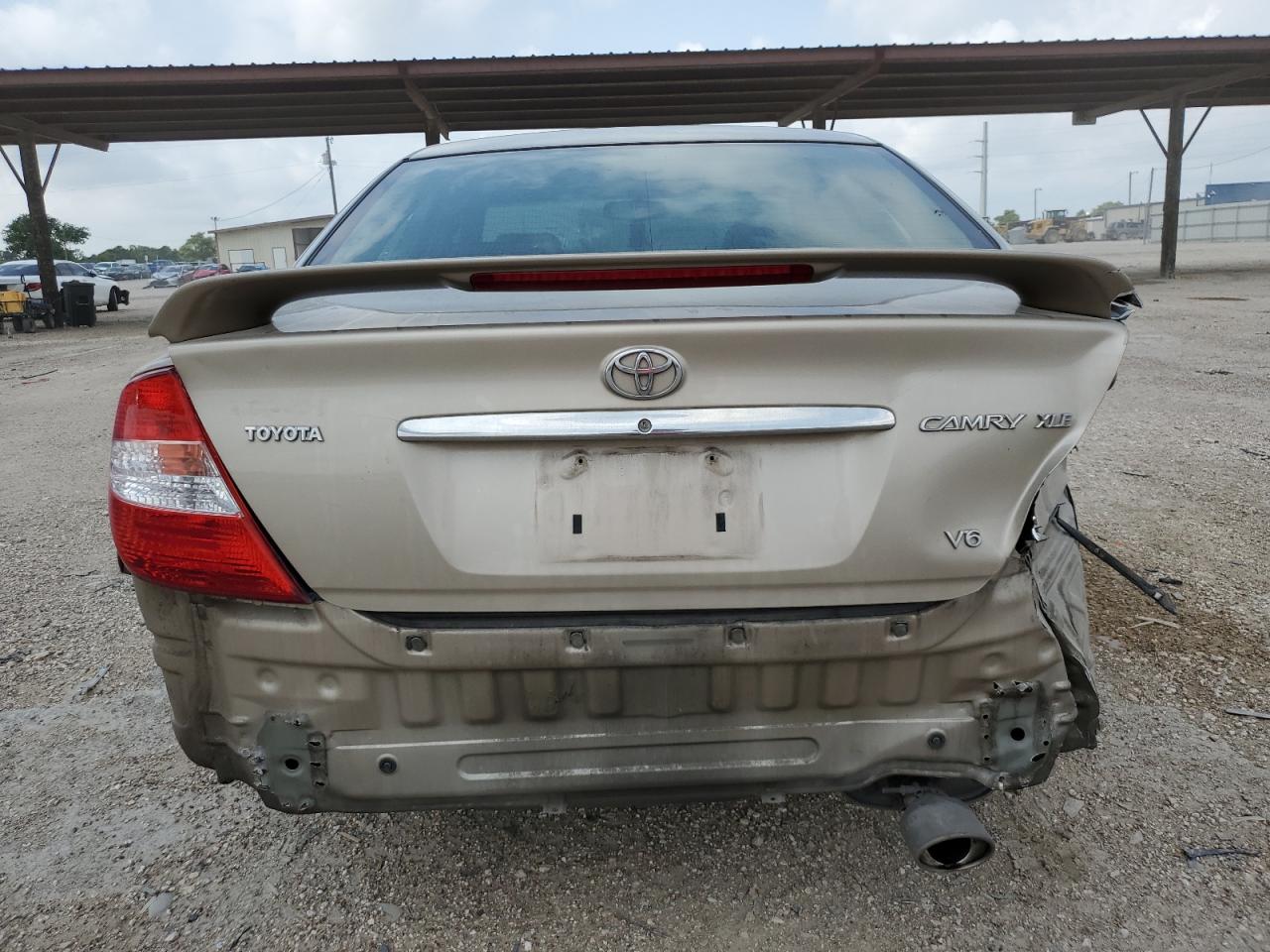 4T1BF32K54U075004 2004 Toyota Camry Le