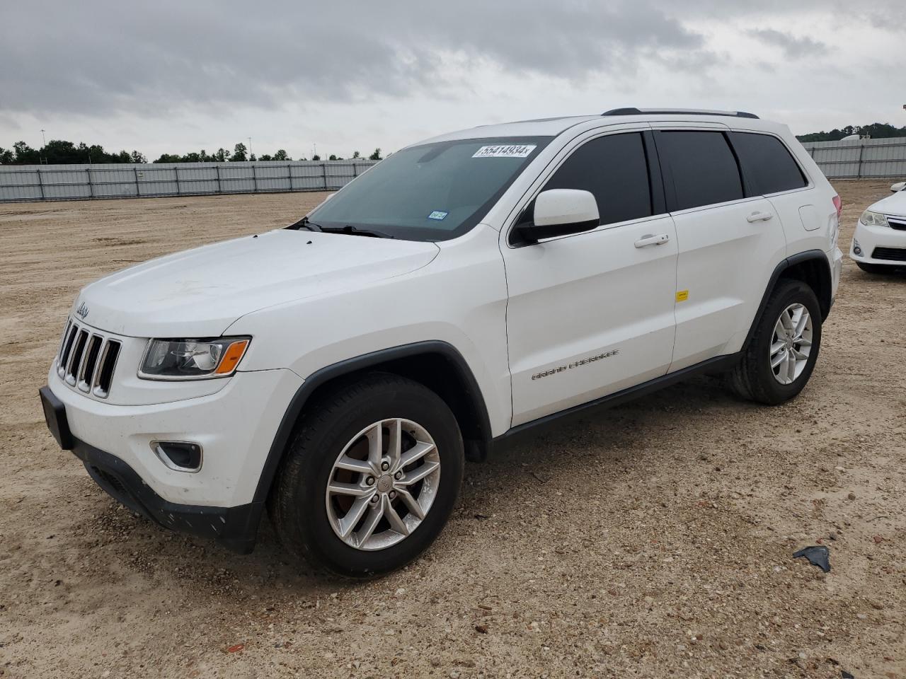 1C4RJEAG7FC668687 2015 Jeep Grand Cherokee Laredo