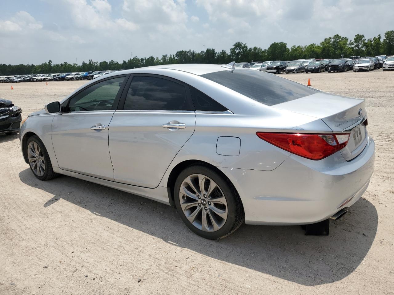 5NPEC4AC5BH286429 2011 Hyundai Sonata Se