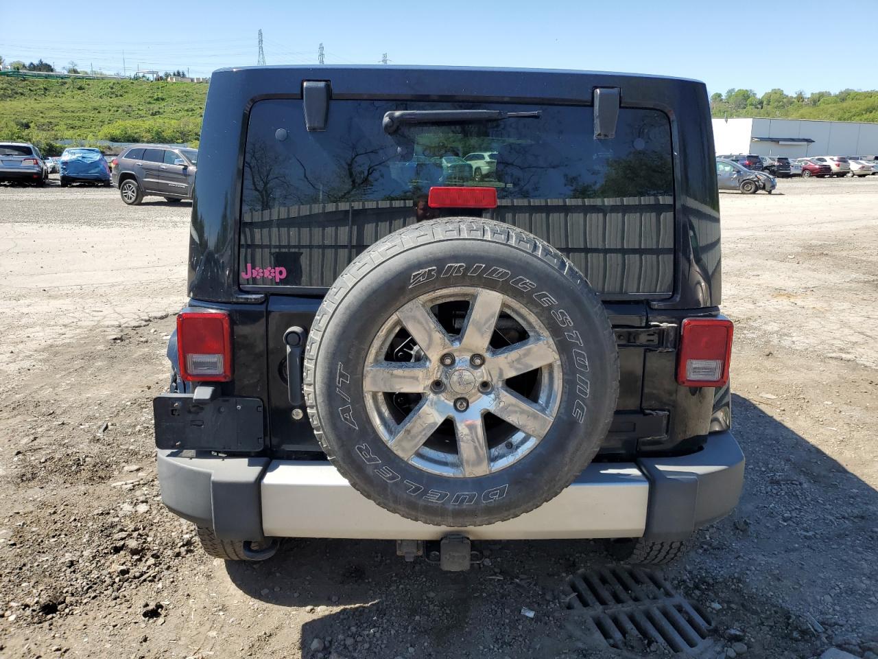 1C4BJWEG0CL177472 2012 Jeep Wrangler Unlimited Sahara