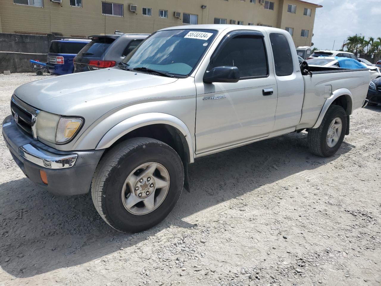 4TASN92N3YZ590012 2000 Toyota Tacoma Xtracab Prerunner