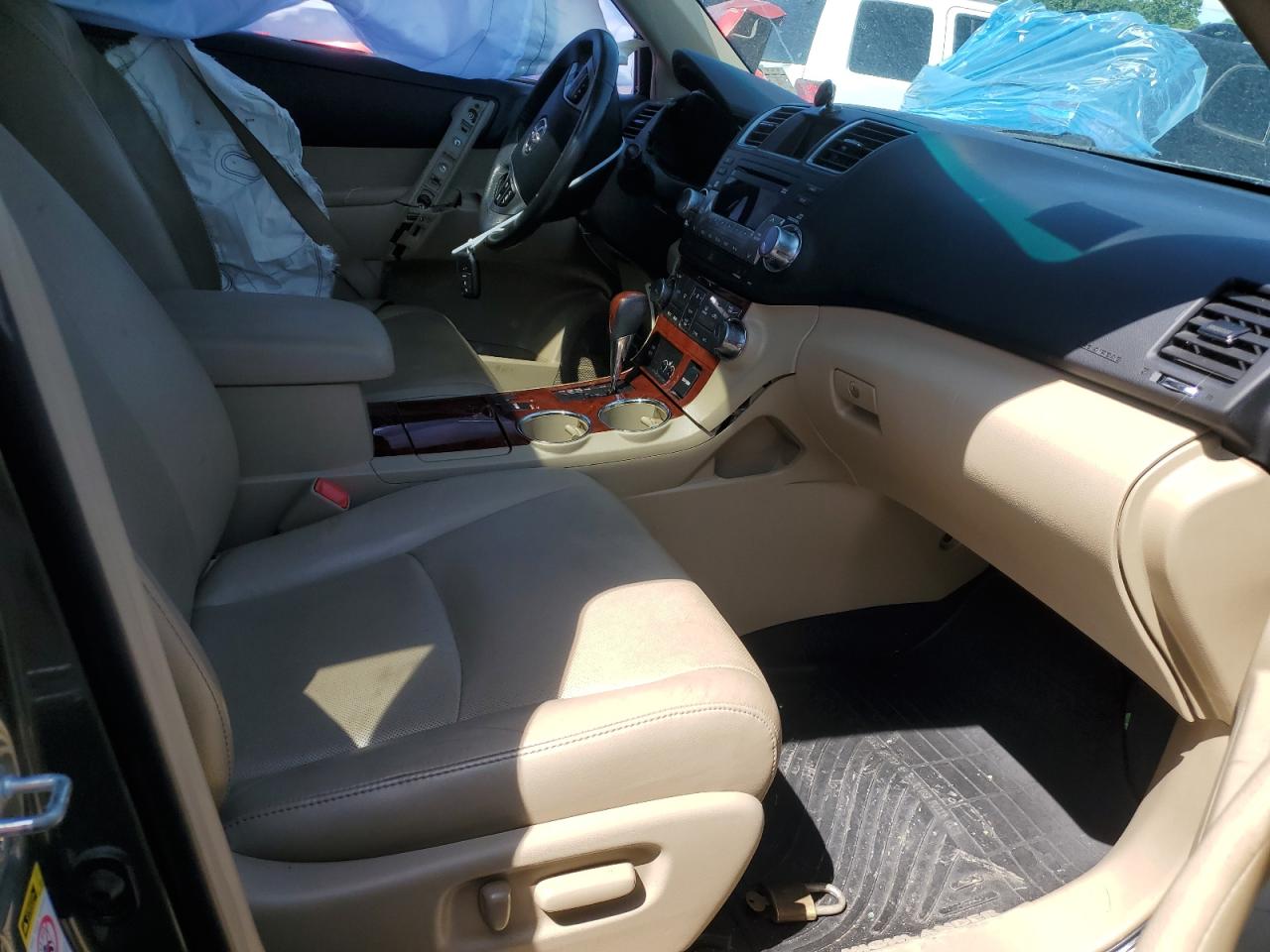 5TDYK3EH2CS081212 2012 Toyota Highlander Limited